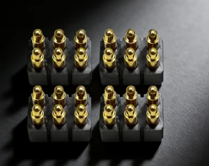08_Side_View_of_Tablet_Attaching_Keyboard_Accessory_via_Magnetic_Pogo_Pins
